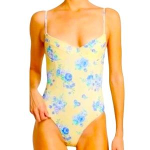 NWT WeWoreWhat Yellow & Blue Golden Hour Floral Print Underwire One Piece - Sz M